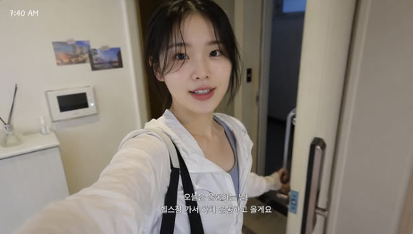 덕테이프 프롬프트 입력 성능